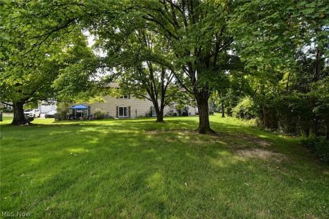 13956 Oakbrook Drive North Royalton OH 44133