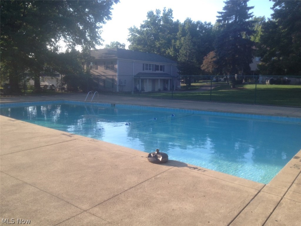 13956 Oakbrook Drive North Royalton OH 44133