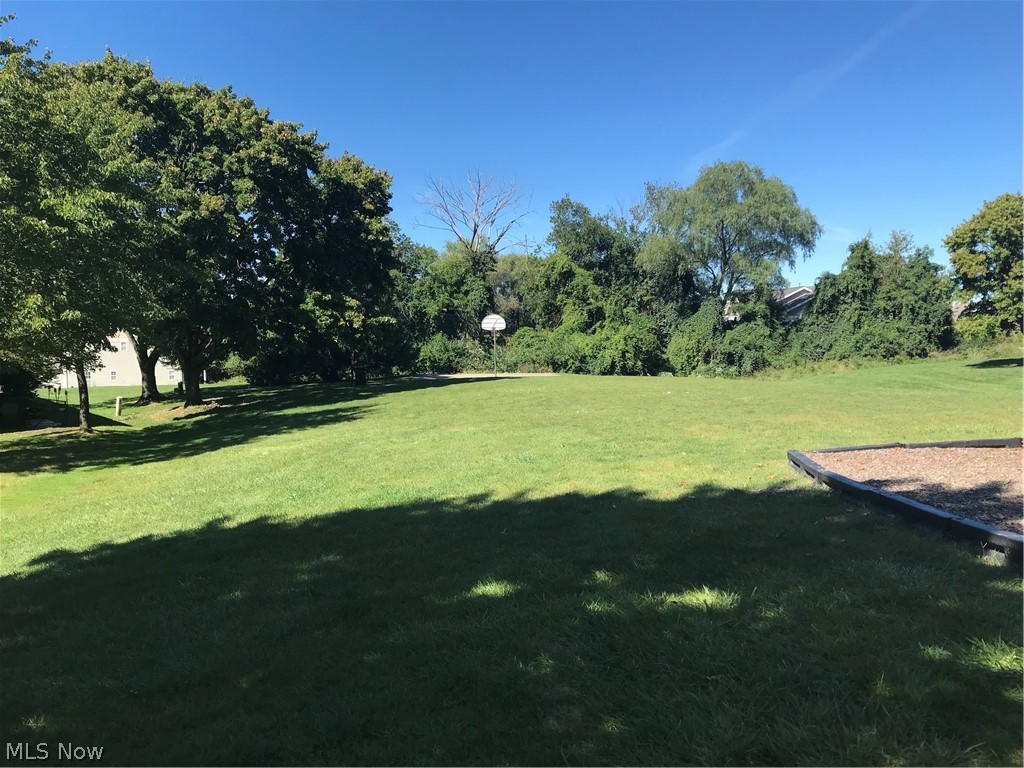 13956 Oakbrook Drive North Royalton OH 44133