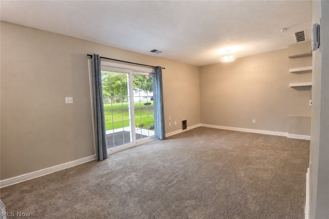 13956 Oakbrook Drive North Royalton OH 44133