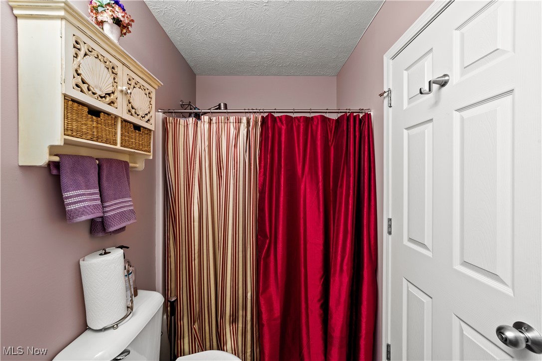 4384 Sexton Road Cleveland OH 44105