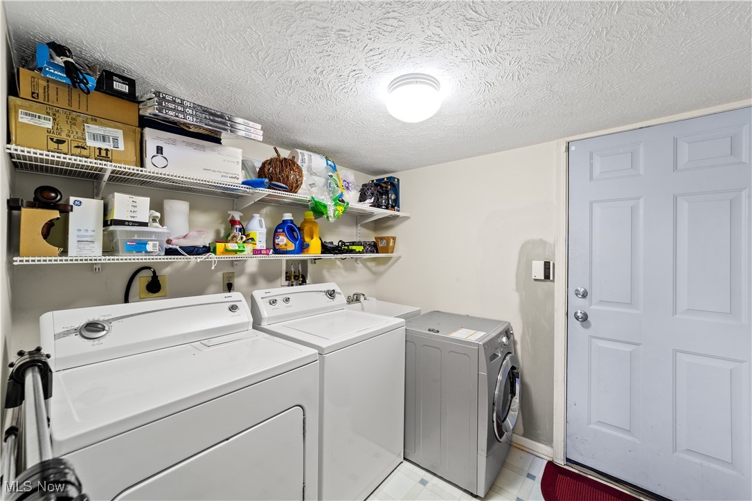 4384 Sexton Road Cleveland OH 44105