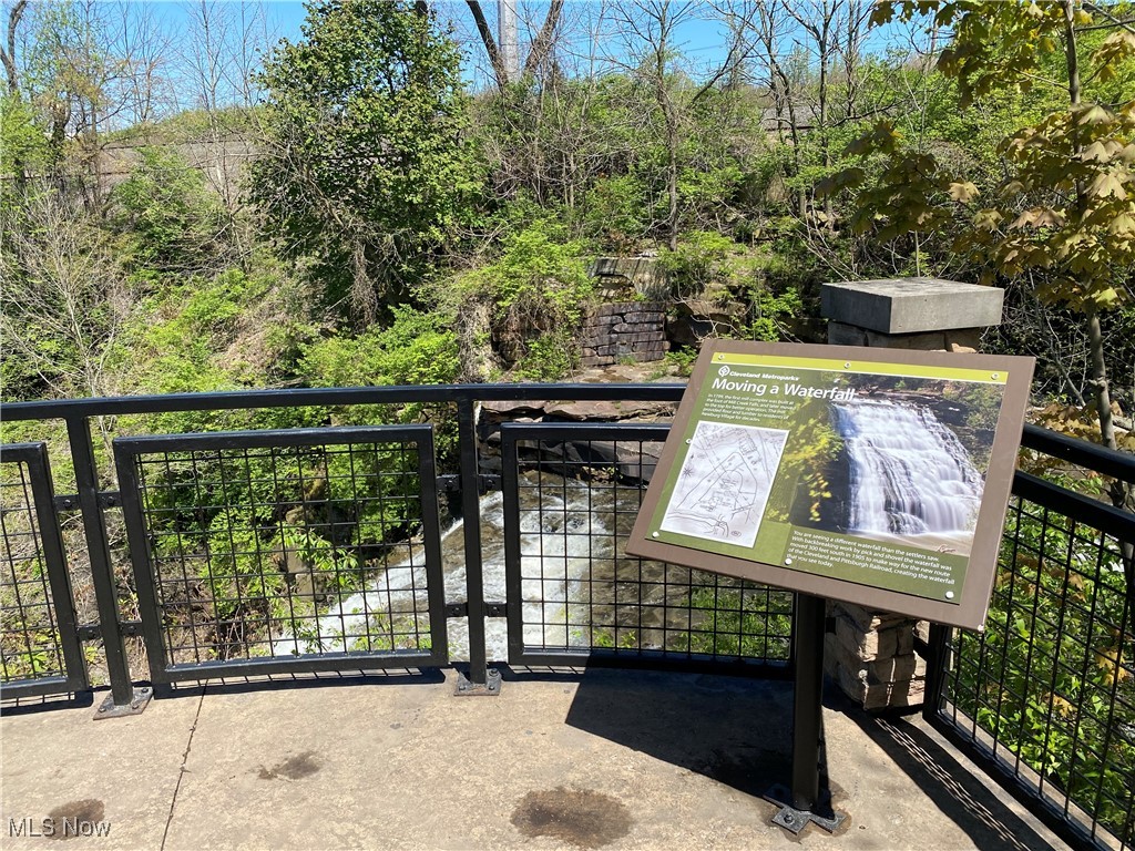 4384 Sexton Road Cleveland OH 44105