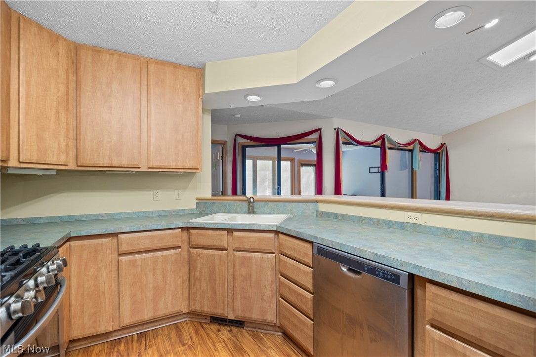 5214 Parkhurst Drive Sheffield Village OH 44054
