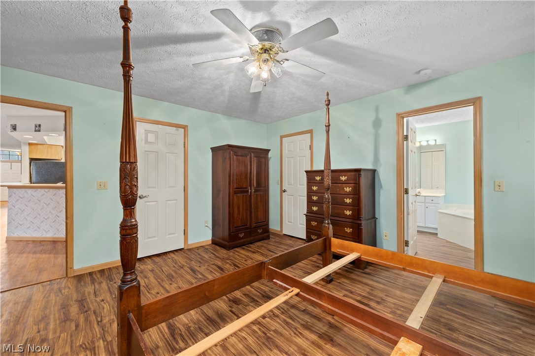 5214 Parkhurst Drive Sheffield Village OH 44054