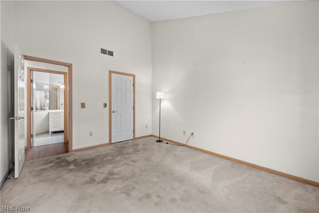 5214 Parkhurst Drive Sheffield Village OH 44054