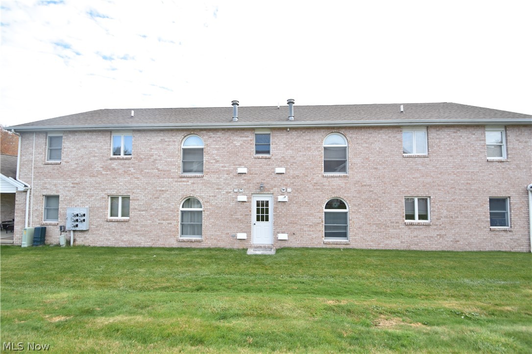 841 Auburn Hills Drive Boardman OH 44512