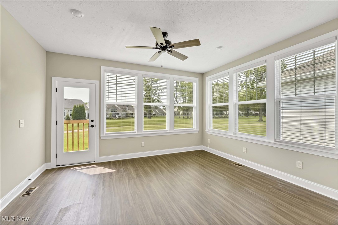 670 Innisbrook Lane Avon Lake OH 44012