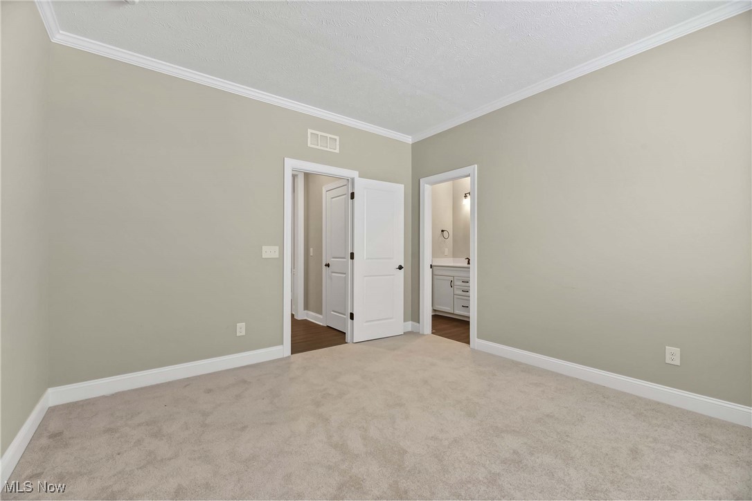 670 Innisbrook Lane Avon Lake OH 44012