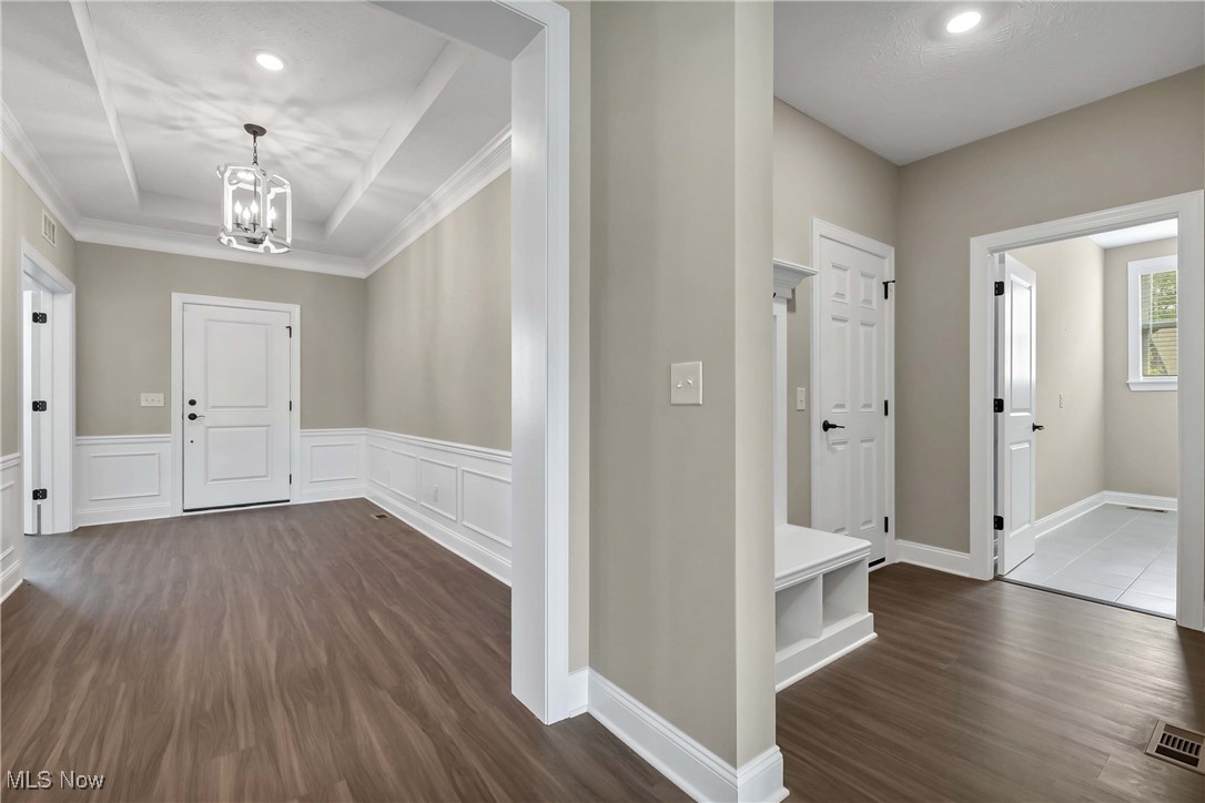 670 Innisbrook Lane Avon Lake OH 44012