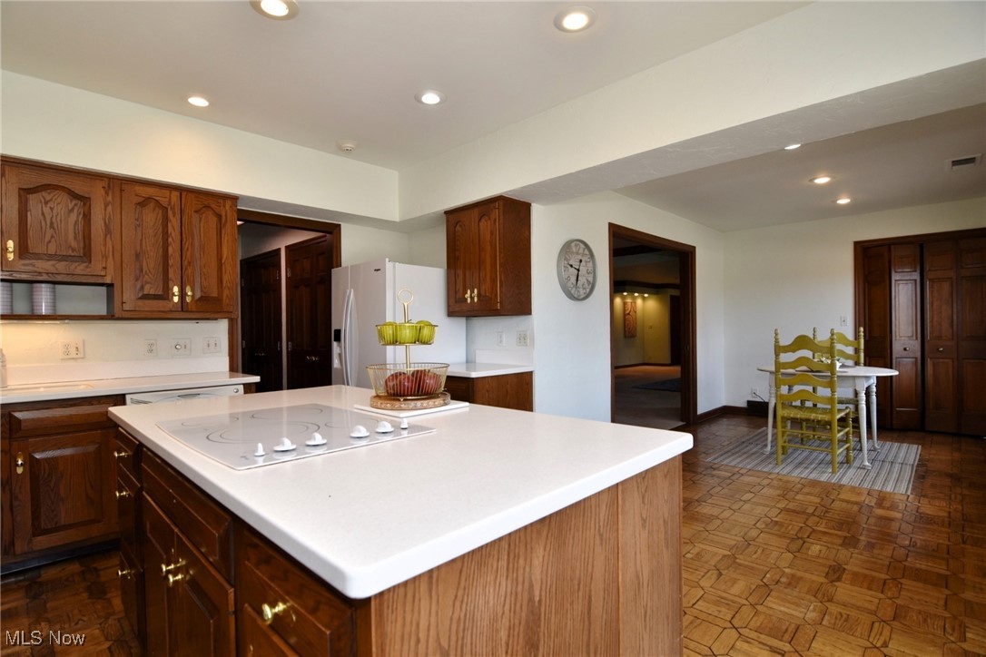 5200 Three Village Drive Lyndhurst OH 44124