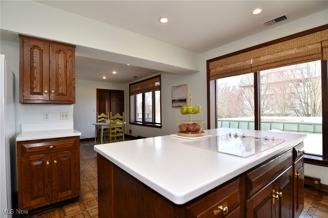 5200 Three Village Drive Lyndhurst OH 44124