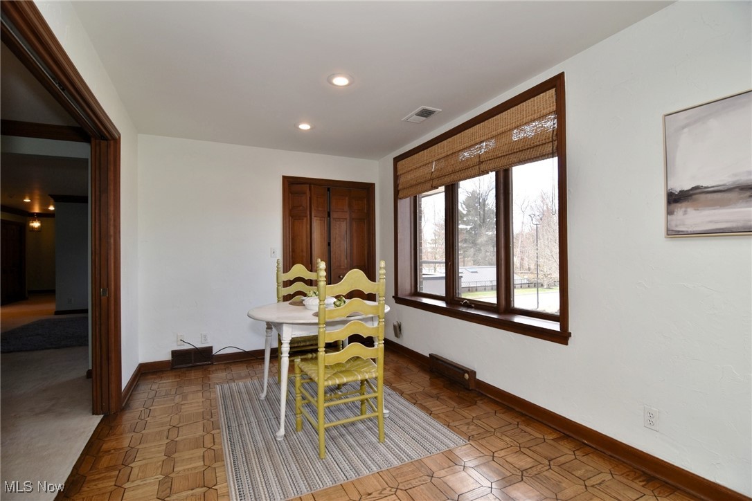 5200 Three Village Drive Lyndhurst OH 44124