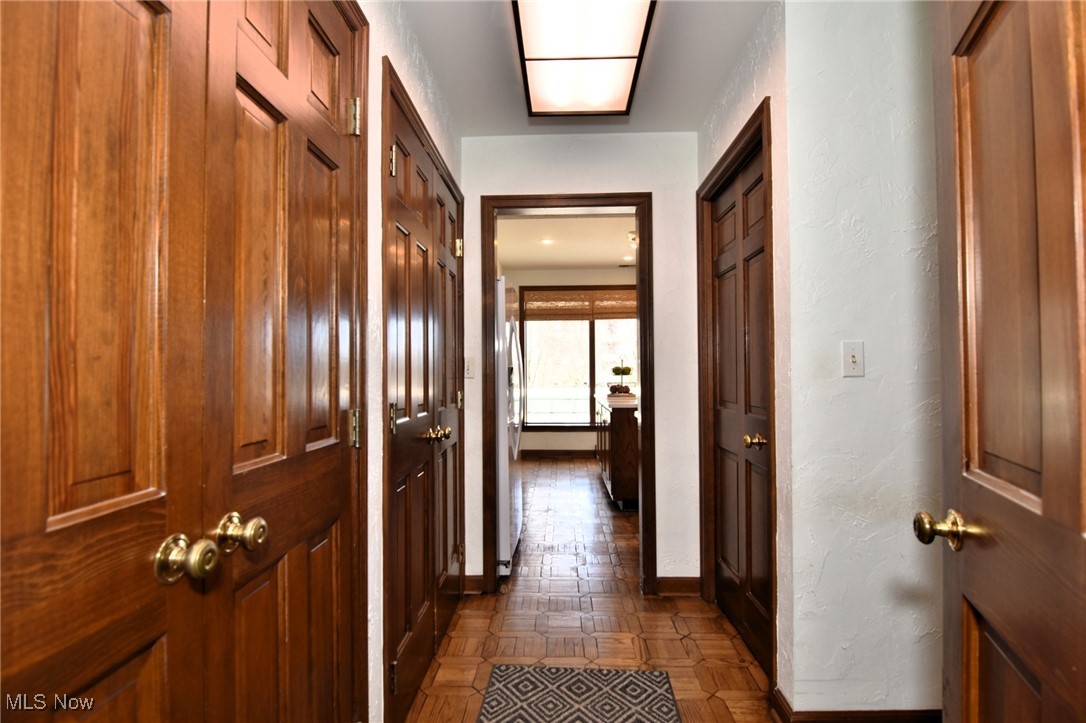 5200 Three Village Drive Lyndhurst OH 44124