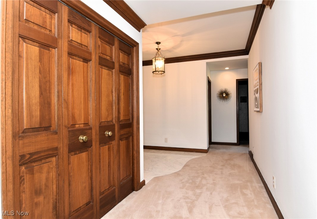 5200 Three Village Drive Lyndhurst OH 44124