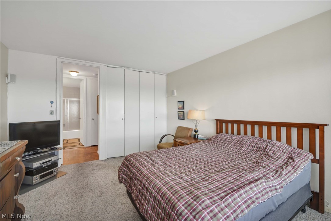 12700 Lake Avenue Lakewood OH 44107