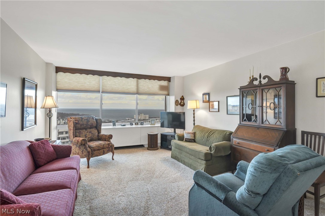 12700 Lake Avenue Lakewood OH 44107