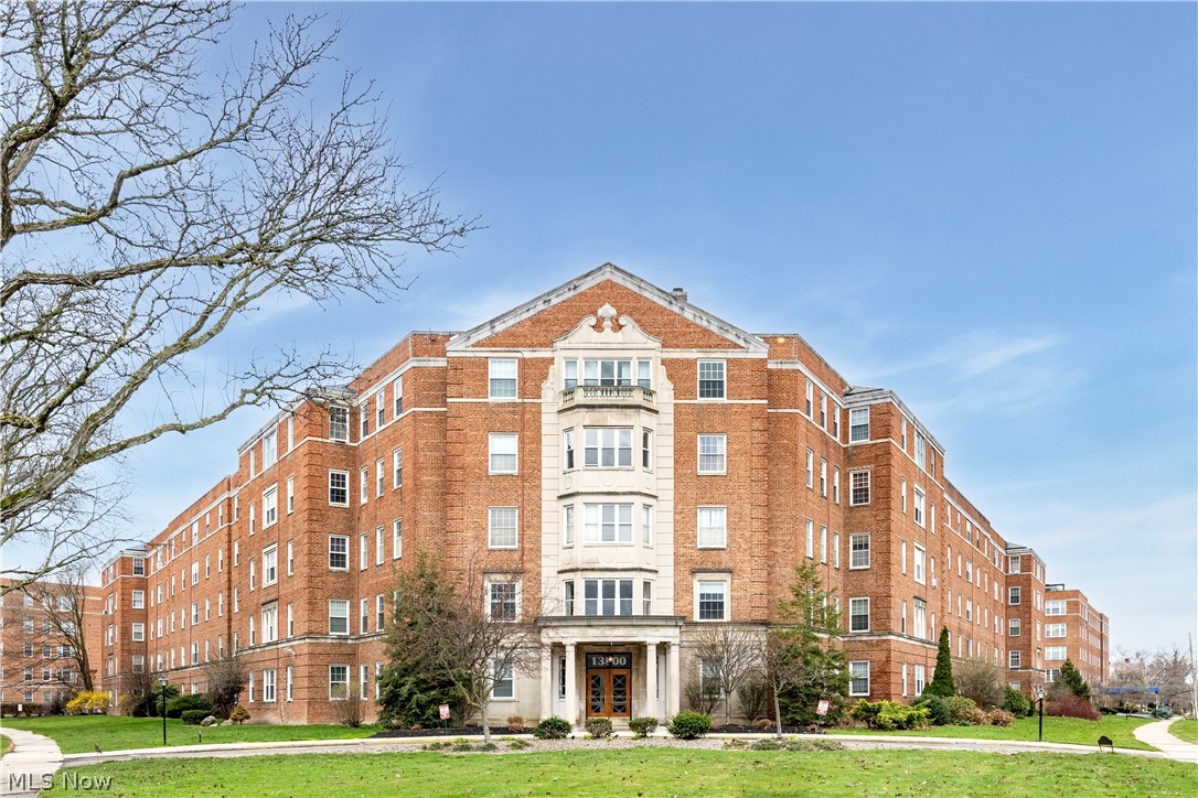 13800 Fairhill Road Shaker Heights OH 44120