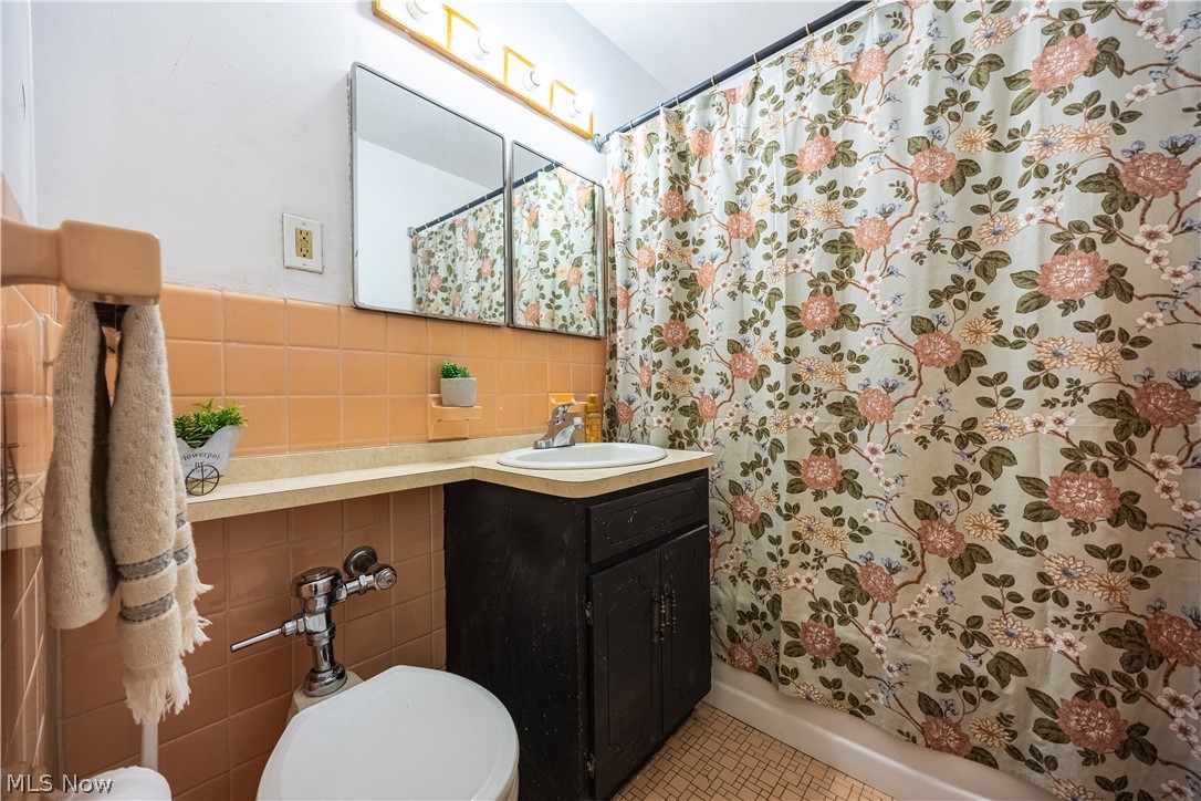 13800 Fairhill Road Shaker Heights OH 44120