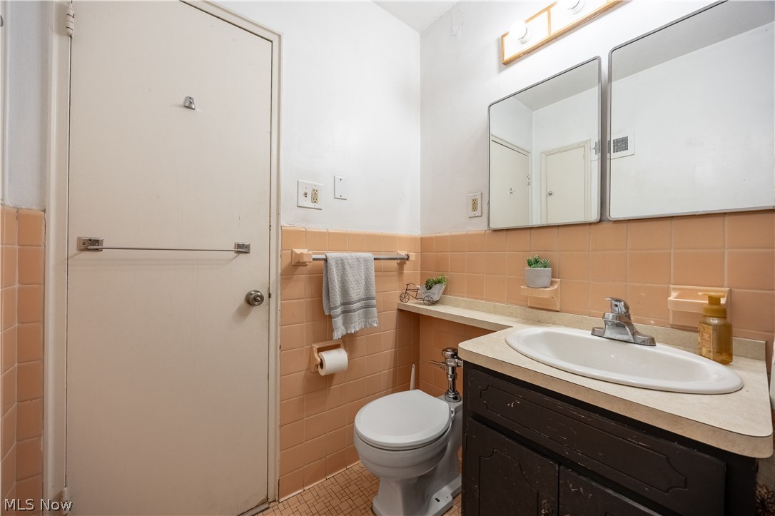 13800 Fairhill Road Shaker Heights OH 44120