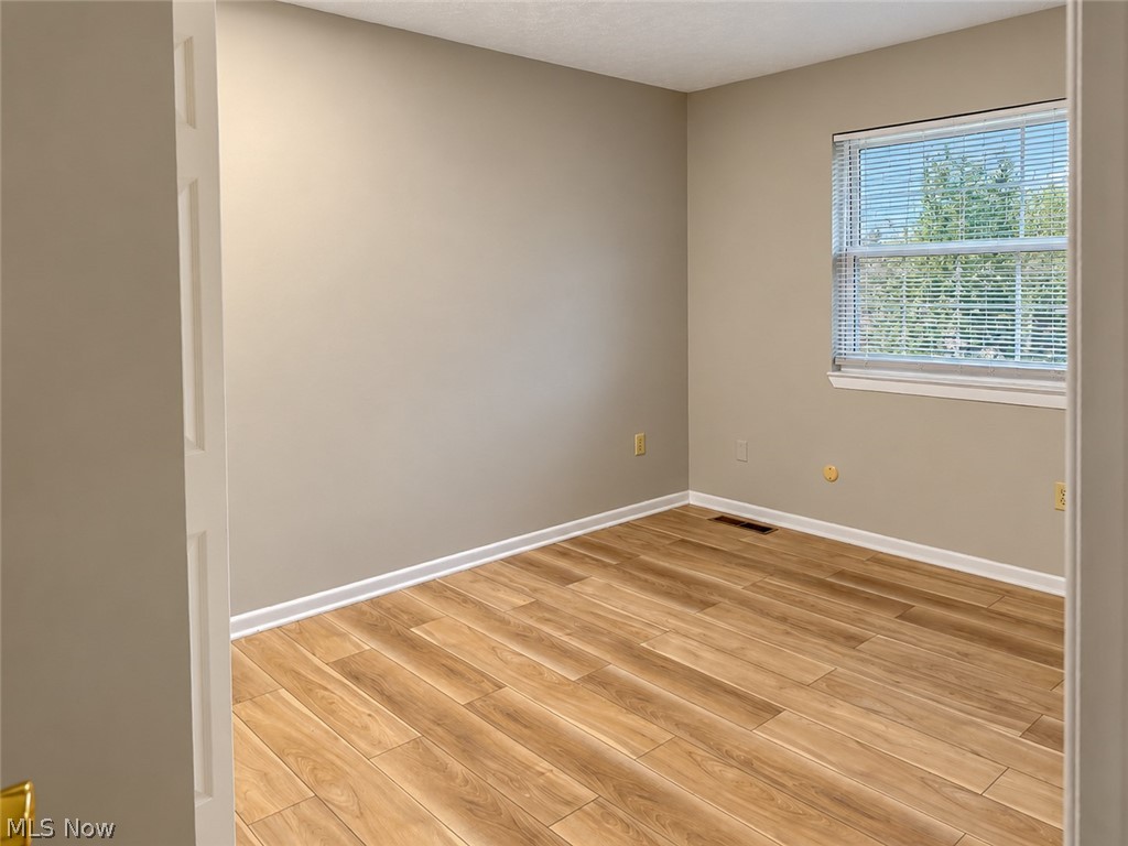 290 Lincoln Street SW Hartville OH 44632