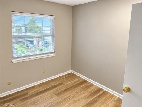 290 Lincoln Street SW Hartville OH 44632