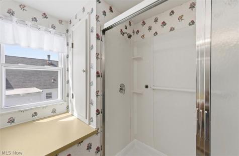 5179 Franklyn Boulevard Willoughby OH 44094