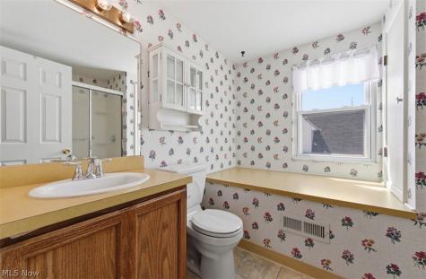5179 Franklyn Boulevard Willoughby OH 44094