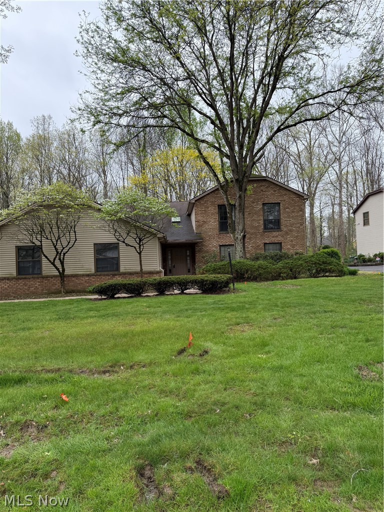 1345 Fox Run Court Youngstown OH 44512