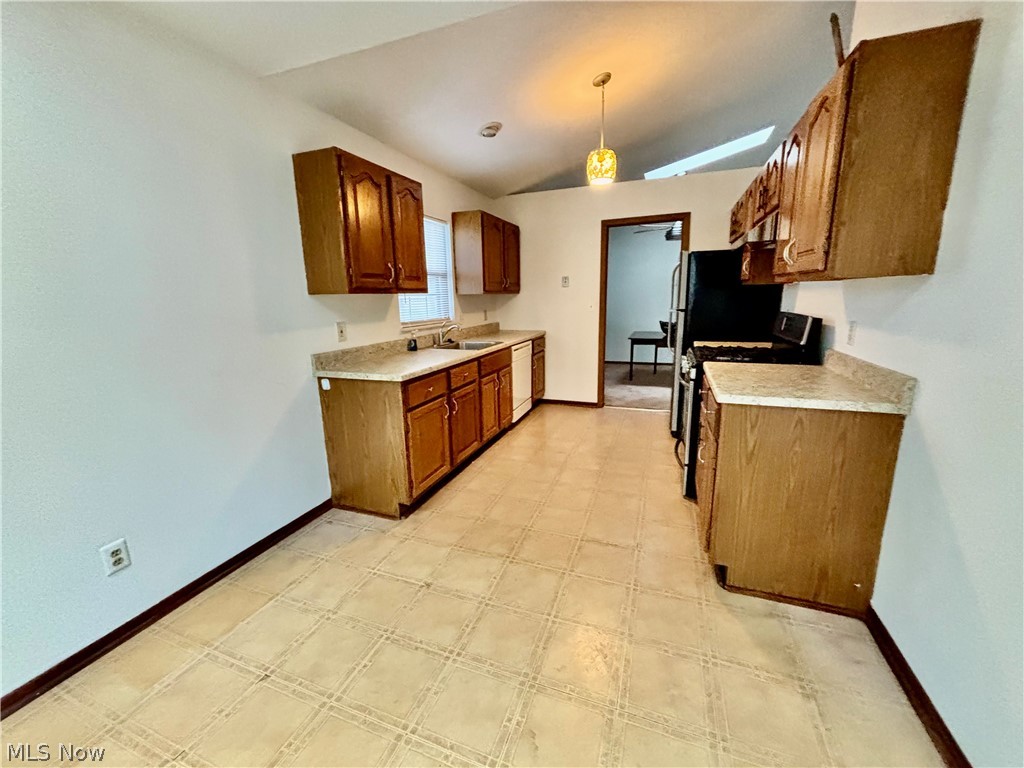 1345 Fox Run Court Youngstown OH 44512