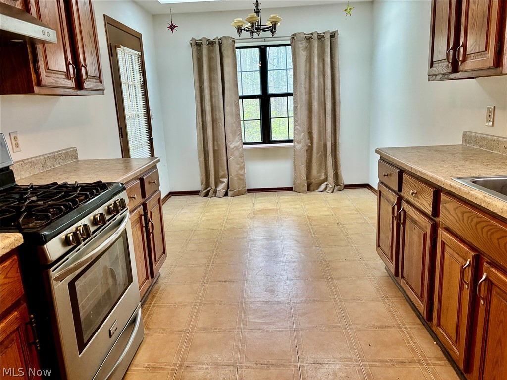 1345 Fox Run Court Youngstown OH 44512