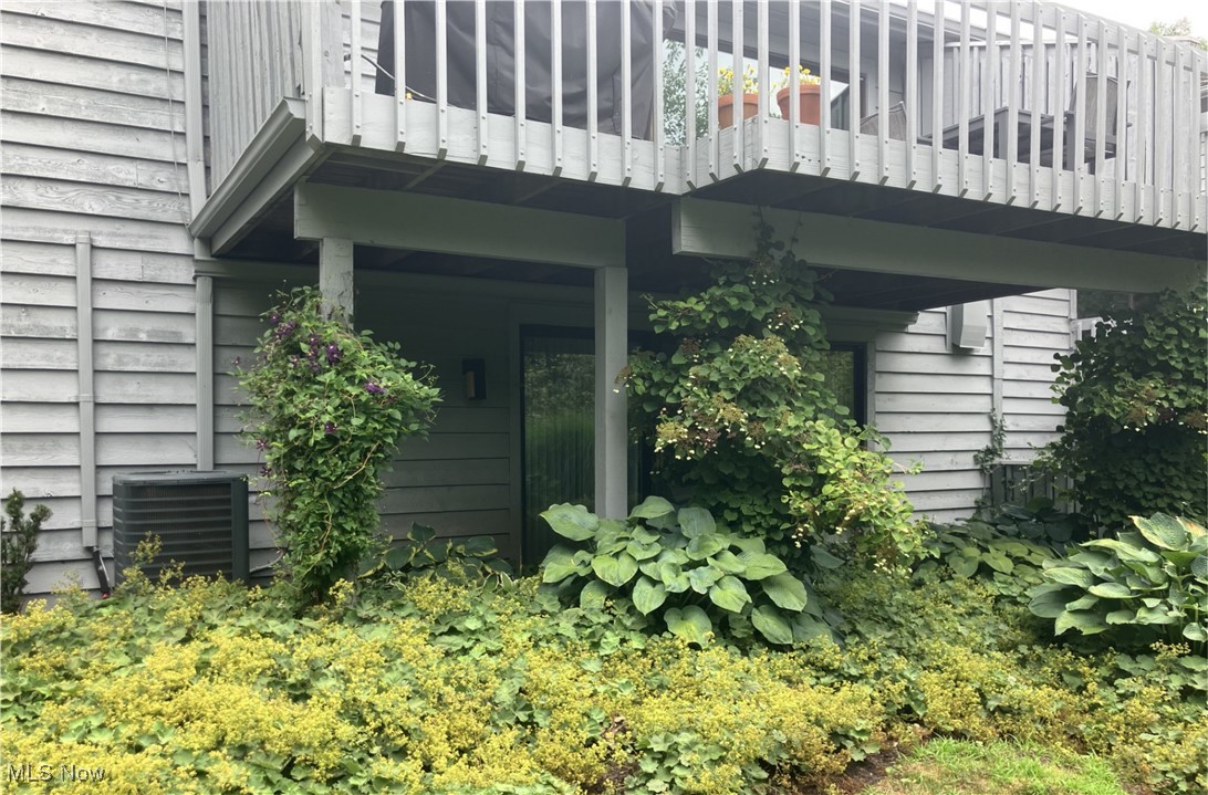 3825-3 Acorn Trail Chagrin Falls OH 44022