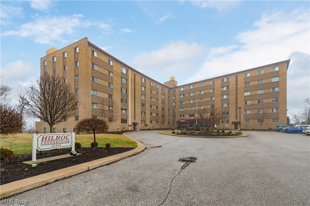 18501 Hilliard Boulevard Rocky River OH 44116
