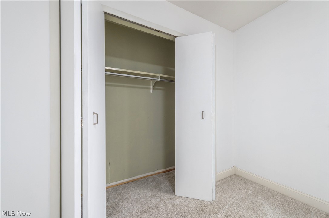18501 Hilliard Boulevard Rocky River OH 44116