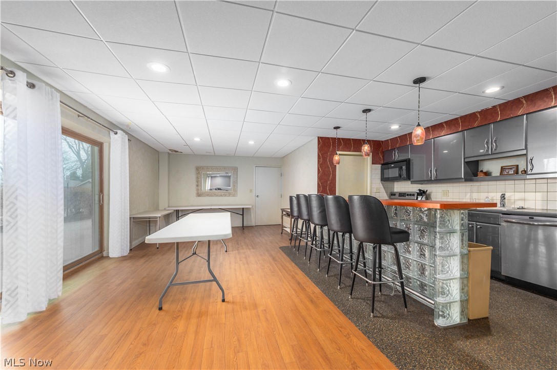 18501 Hilliard Boulevard Rocky River OH 44116