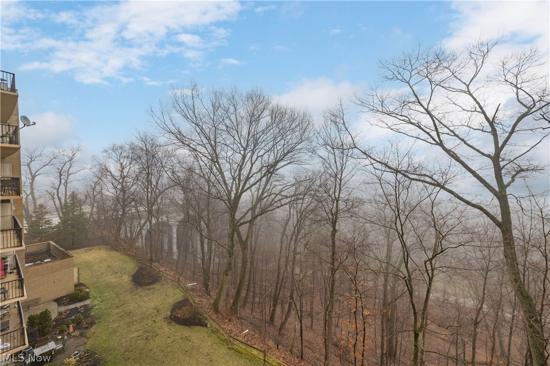 18501 Hilliard Boulevard Rocky River OH 44116