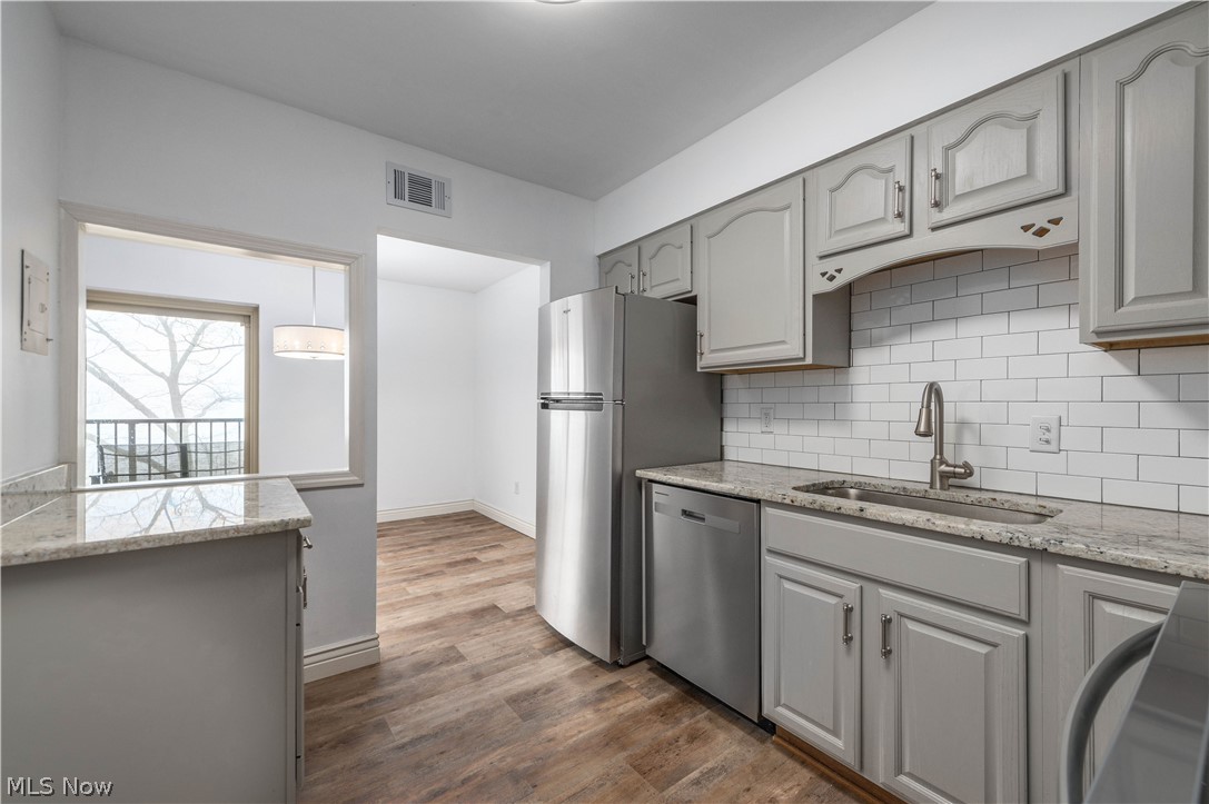 18501 Hilliard Boulevard Rocky River OH 44116