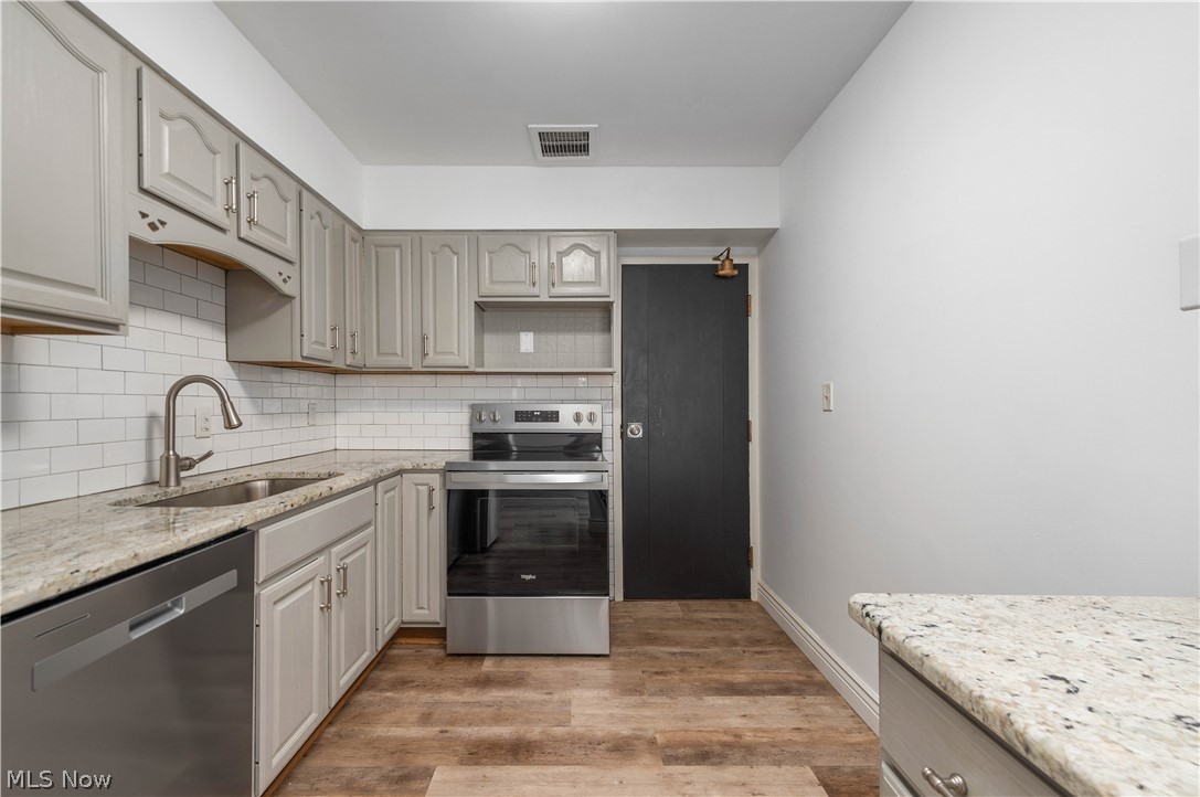 18501 Hilliard Boulevard Rocky River OH 44116