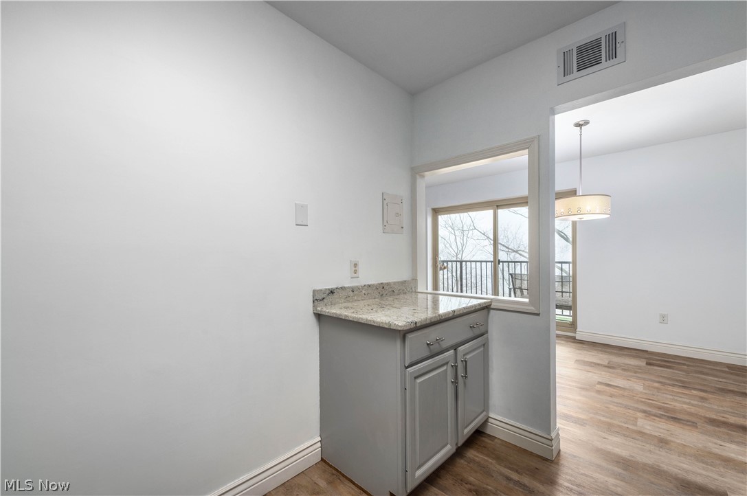 18501 Hilliard Boulevard Rocky River OH 44116