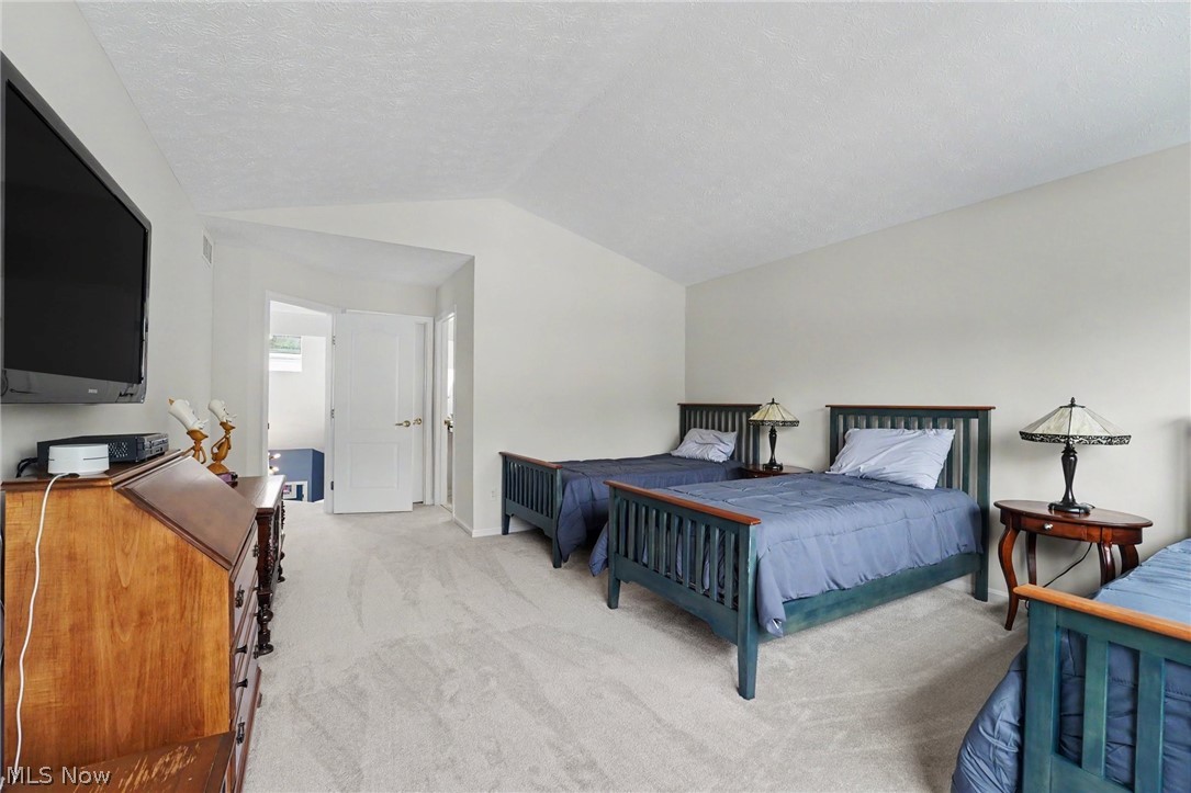 959 Grand View Lane Aurora OH 44202