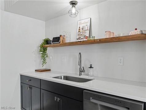 22252 Center Ridge Road Rocky River OH 44116