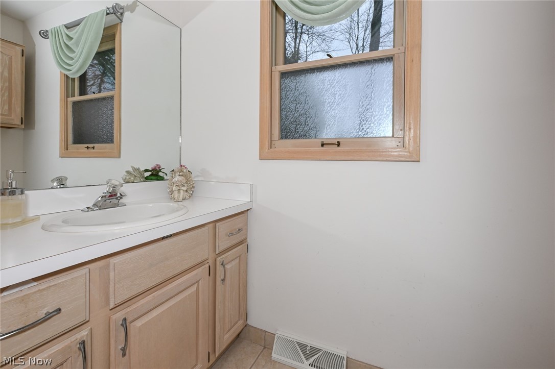9083 Woodcrest Drive Brecksville OH 44141