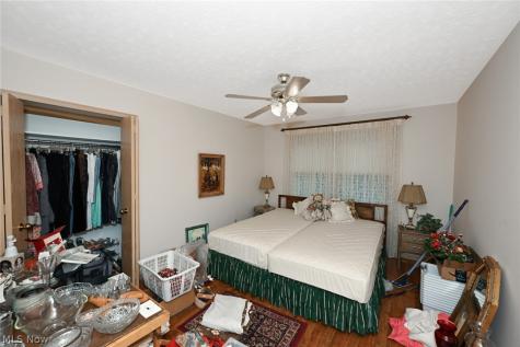 9083 Woodcrest Drive Brecksville OH 44141