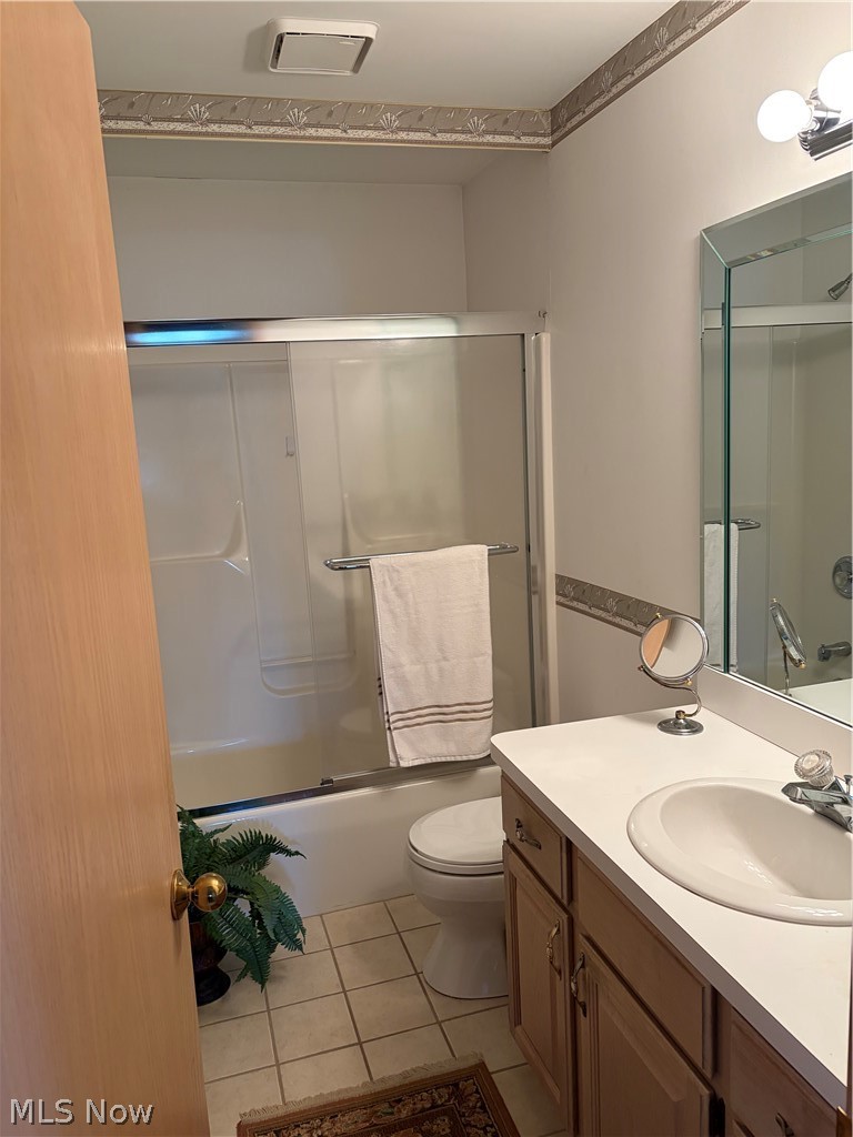 9083 Woodcrest Drive Brecksville OH 44141
