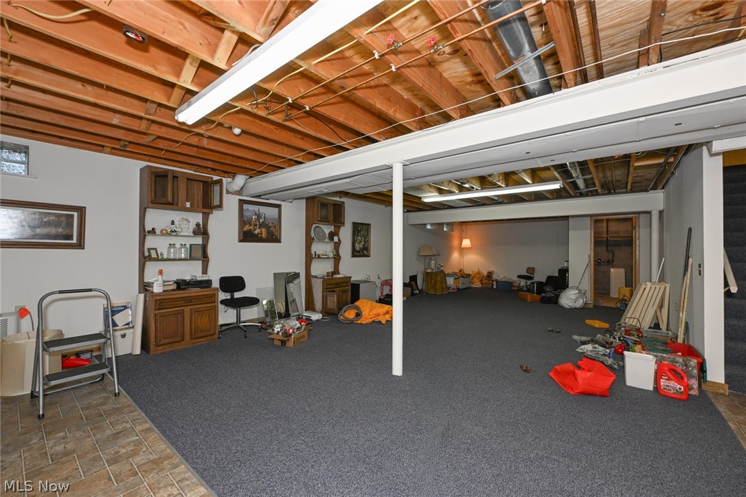 9083 Woodcrest Drive Brecksville OH 44141