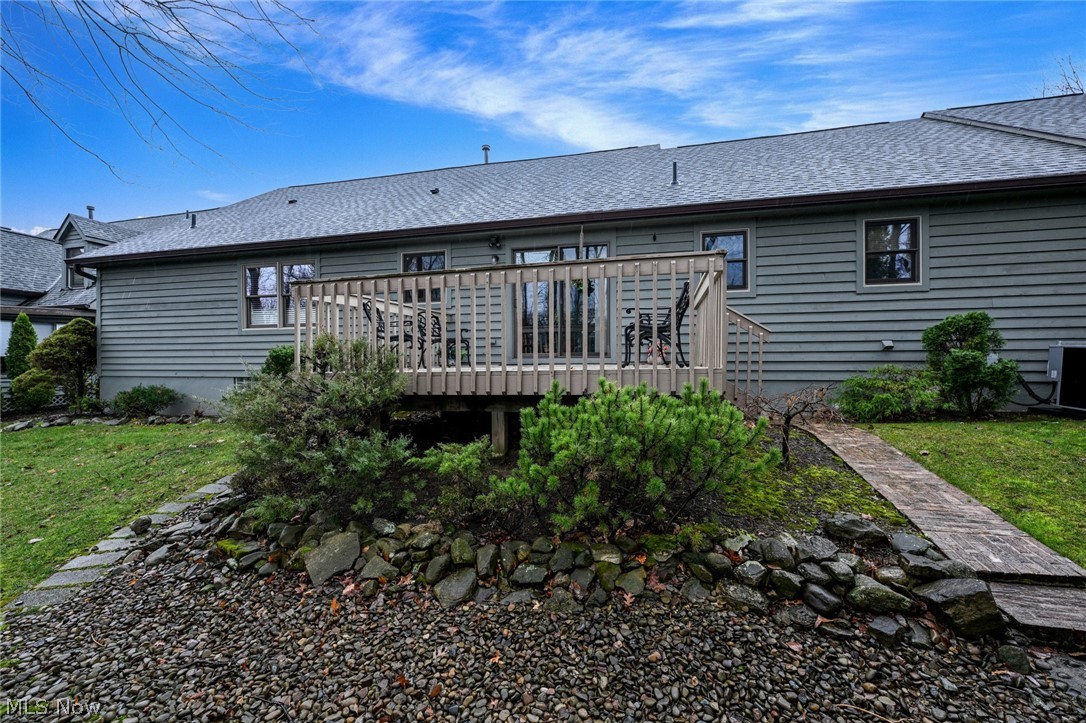 9083 Woodcrest Drive Brecksville OH 44141