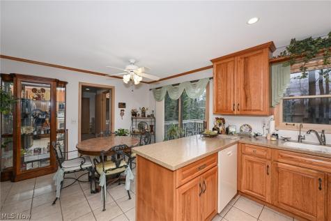 9083 Woodcrest Drive Brecksville OH 44141
