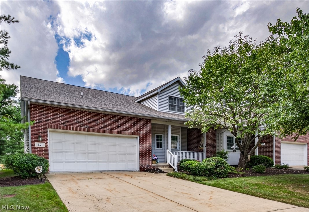 801 Gardenstone Circle Tallmadge OH 44278