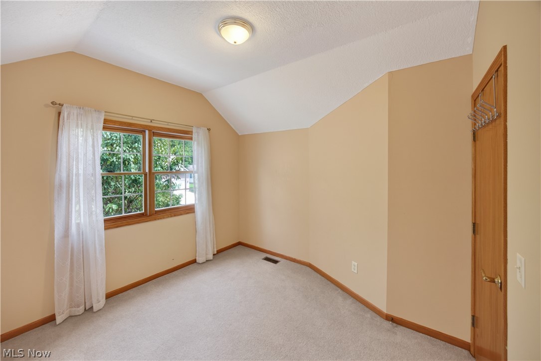 801 Gardenstone Circle Tallmadge OH 44278
