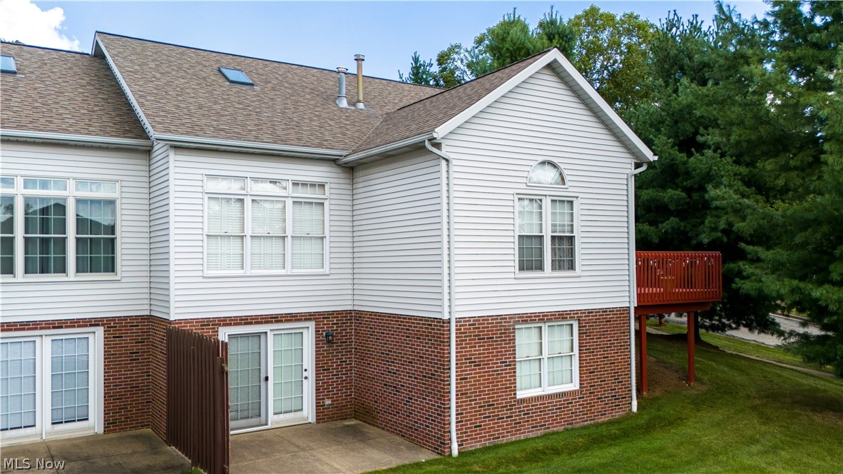 801 Gardenstone Circle Tallmadge OH 44278